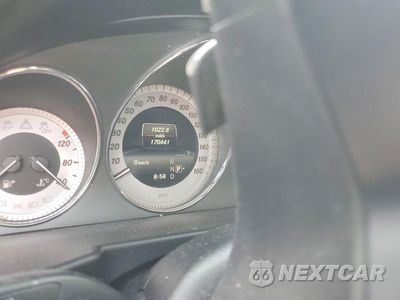 Zdjęcie 9 z 13 samochodu: 2014 MERCEDES-BENZ GLK VIN:WDCGG5HB4EG156130 - miniatura