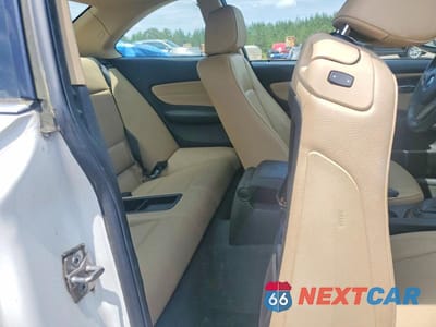 Zdjęcie 10 z 13 samochodu: 2012 BMW 128 I VIN:WBAUP7C54CVP23562 - miniatura