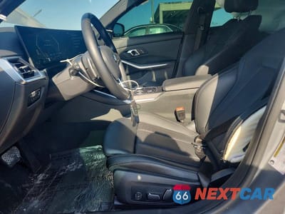 Zdjęcie 7 z 12 samochodu: 2024 BMW 330I VIN:3MW69FF02R8E77197 - miniatura
