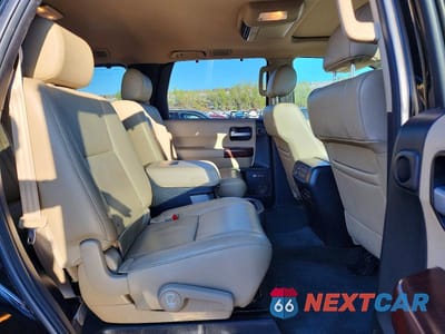 Zdjęcie 11 z 14 samochodu: 2017 TOYOTA SEQUOIA PLATINUM VIN:5TDDW5G17HS154242 - miniatura