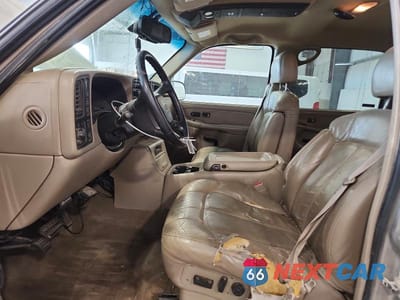 Zdjęcie 7 z 12 samochodu: 2002 CHEVROLET SILVERADO K2500 HEAVY DUTY VIN:1GCHK23192F177448 - miniatura