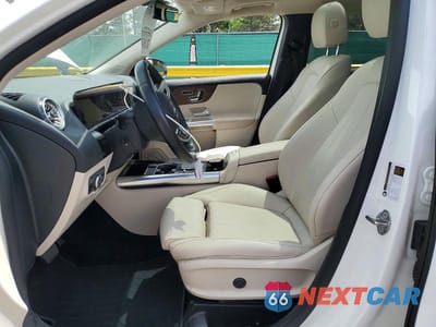 Zdjęcie 7 z 12 samochodu: 2023 MERCEDES-BENZ GLA 250 4MATIC VIN:W1N4N4HB3PJ486364 - miniatura
