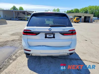 Zdjęcie 6 z 14 samochodu: 2025 BMW X7 XDRIVE40I VIN:5UX23EM07S9Z65653 - miniatura