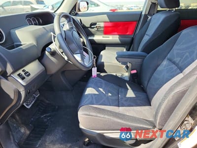 Zdjęcie 7 z 13 samochodu: 2011 TOYOTA SCION XB VIN:JTLZE4FE5B1132739 - miniatura