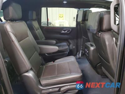 Zdjęcie 11 z 14 samochodu: 2022 CHEVROLET SUBURBAN K1500 HIGH COUNTRY VIN:1GNSKGKL5NR143202 - miniatura