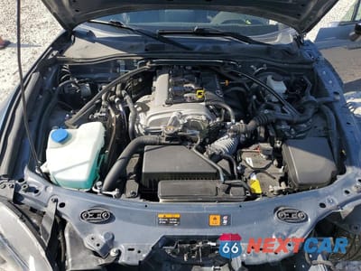 Zdjęcie 11 z 13 samochodu: 2021 MAZDA MX-5 MIATA CLUB VIN:JM1NDAL77M0460299 - miniatura