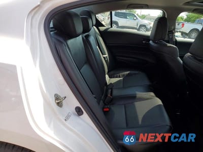 Zdjęcie 10 z 12 samochodu: 2016 ACURA ILX PREMIUM VIN:19UDE2F71GA021691 - miniatura