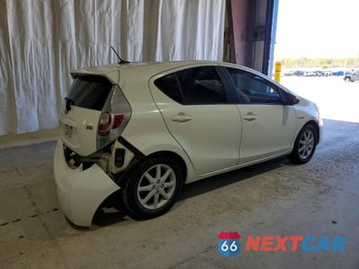 Trzecie zdjęcie samochodu z tyłu: 2012 TOYOTA PRIUS VIN:JTDKDTB37C1010691 - miniatura