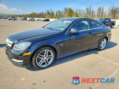 2012 MERCEDES-BENZ C 350 WDDGJ5HB5CF741055 - główne zdjęcie licytacji z USA - miniatura