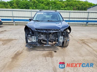 Piąte zdjęcie samochodu w środku: 2019 SUBARU FORESTER LIMITED VIN:JF2SKASC4KH573456 - miniatura