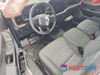 Zdjęcie 8 z 12 samochodu: 2025 FORD F150 XL VIN:1FTMF1L53SKD23902 - miniatura