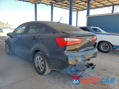 Drugie zdjęcie samochodu z przodu: 2014 KIA RIO LX VIN:KNADM4A39E6352047 - miniatura