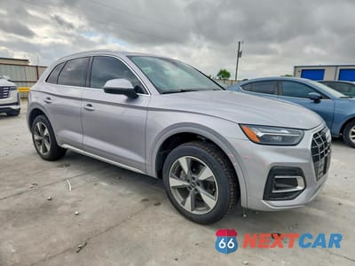 Czwarte zdjęcie samochodu z boku: 2022 AUDI Q5 PREMIUM PLUS 40 VIN:WA1BBAFY2N2118501 - miniatura