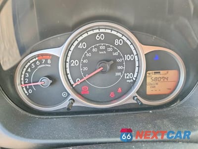 Zdjęcie 9 z 12 samochodu: 2012 MAZDA MAZDA2 VIN:JM1DE1LY0C0148485 - miniatura