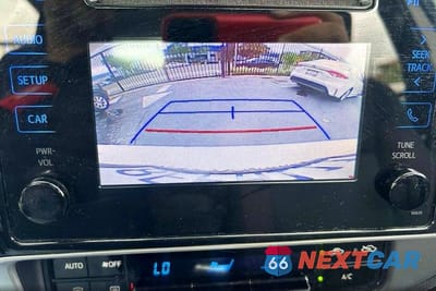 Zdjęcie 11 z 14 samochodu: 2018 TOYOTA COROLLA LE VIN:5YFBURHE3JP840007 - miniatura
