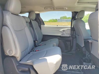 Zdjęcie 11 z 13 samochodu: 2026 TOYOTA SIENNA XLE 8-PASSENGER VIN:5TDYRKECXTS316613 - miniatura