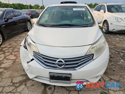 Piąte zdjęcie samochodu w środku: 2016 NISSAN VERSA NOTE S PLUS VIN:3N1CE2CP4GL364957 - miniatura