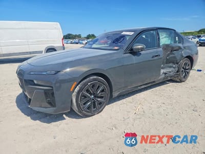 2023 BMW 760 XI WBA33EJ07PCN09685 - główne zdjęcie licytacji z USA - miniatura