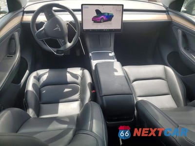 Zdjęcie 8 z 13 samochodu: 2024 TESLA MODEL Y VIN:7SAYGDEE0RA226466 - miniatura