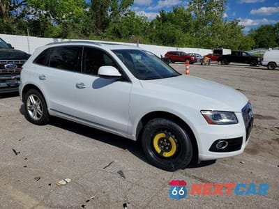 Czwarte zdjęcie samochodu z boku: 2017 AUDI Q5 PREMIUM PLUS VIN:WA1L2AFP7HA020649 - miniatura