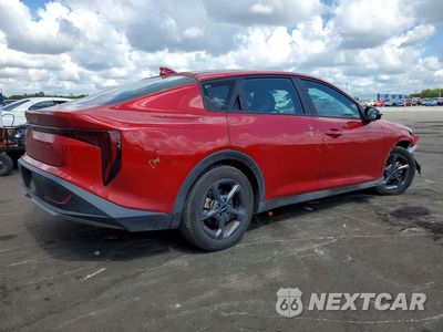 Trzecie zdjęcie samochodu z tyłu: 2025 KIA K4 LXS VIN:3KPFT4DE2SE066123 - miniatura