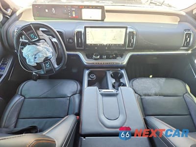 Zdjęcie 8 z 13 samochodu: 2025 FORD EXPEDITION TREMOR VIN:1FMJU1RGXSEA52994 - miniatura
