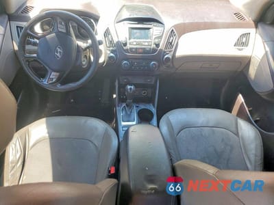Zdjęcie 8 z 13 samochodu: 2015 HYUNDAI TUCSON SE VIN:KM8JU3AG0FU088227 - miniatura
