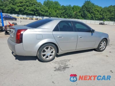 Trzecie zdjęcie samochodu z tyłu: 2004 CADILLAC CTS VIN:1G6DM577040180482 - miniatura