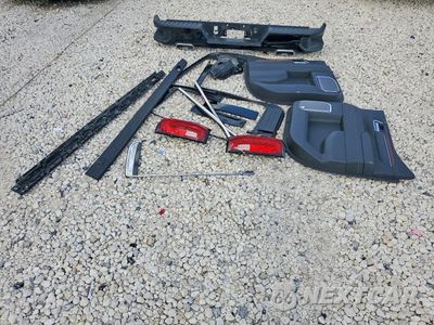 Zdjęcie 12 z 13 samochodu: 2025 GMC SIERRA K1500 DENALI VIN:1GTUUGED9SZ283023 - miniatura