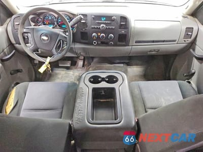 Zdjęcie 8 z 12 samochodu: 2014 CHEVROLET SILVERADO C2500 HEAVY DUTY VIN:1GC1CVCG0EF120452 - miniatura