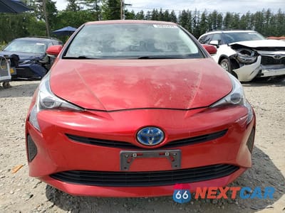 Piąte zdjęcie samochodu w środku: 2016 TOYOTA PRIUS THREE VIN:JTDKARFU6G3507756 - miniatura