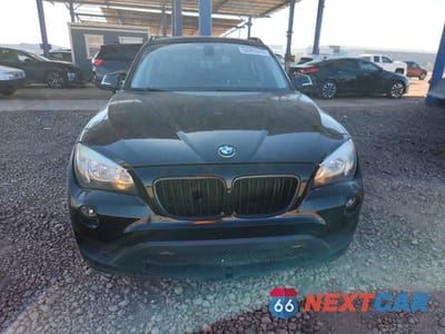 Piąte zdjęcie samochodu w środku: 2015 BMW X1 SDRIVE28I VIN:WBAVM1C58FV317363 - miniatura