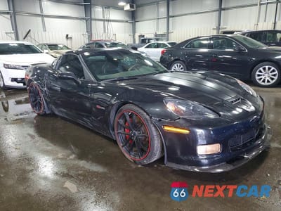 Czwarte zdjęcie samochodu z boku: 2012 CHEVROLET CORVETTE Z06 VIN:1G1YL2DEXC5102868 - miniatura