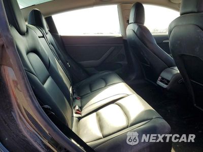 Zdjęcie 10 z 13 samochodu: 2021 TESLA MODEL 3 VIN:5YJ3E1EA0MF092806 - miniatura