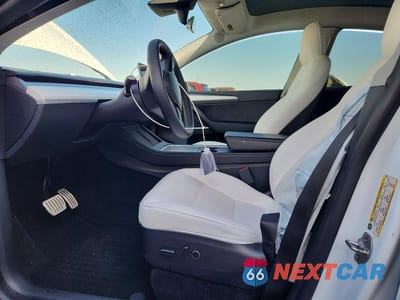 Zdjęcie 7 z 12 samochodu: 2022 TESLA MODEL Y VIN:7SAYGDEF5NF554472 - miniatura