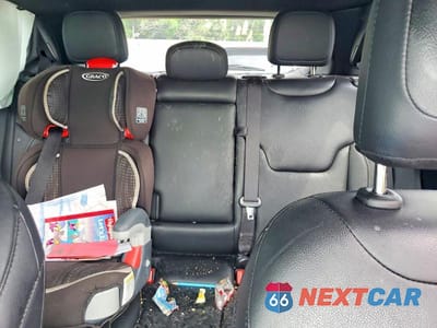 Zdjęcie 10 z 13 samochodu: 2021 JEEP COMPASS 80TH EDITION VIN:3C4NJDEB7MT524887 - miniatura