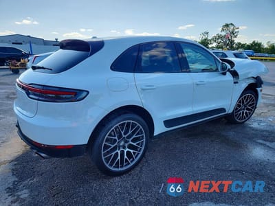 Trzecie zdjęcie samochodu z tyłu: 2021 PORSCHE MACAN S VIN:WP1AB2A53MLB35738 - miniatura