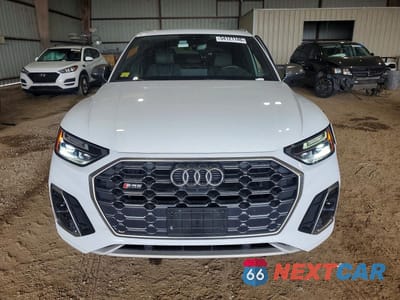 Piąte zdjęcie samochodu w środku: 2023 AUDI SQ5 PREMIUM PLUS VIN:WA1B4AFY0P2073300 - miniatura