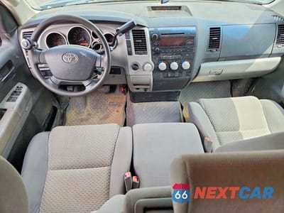 Zdjęcie 8 z 12 samochodu: 2008 TOYOTA TUNDRA GRADE VIN:5TFCV54138X006490 - miniatura