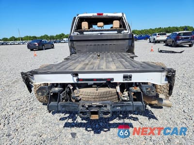 Zdjęcie 6 z 12 samochodu: 2023 FORD F350 SUPER DUTY VIN:1FT8W3DM7PEC57153 - miniatura