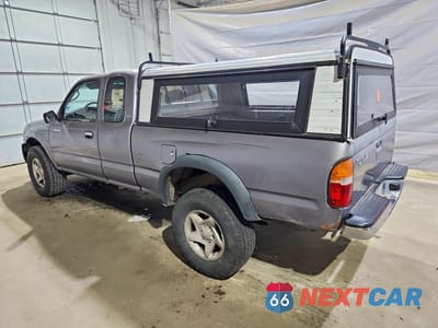 Drugie zdjęcie samochodu z przodu: 1998 TOYOTA TACOMA XTRACAB VIN:4TAWN72N6WZ121810 - miniatura