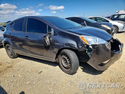 Czwarte zdjęcie samochodu z boku: 2014 TOYOTA PRIUS C ONE VIN:JTDKDTB34E1071743 - miniatura