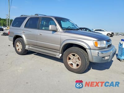 Czwarte zdjęcie samochodu z boku: 2001 TOYOTA 4RUNNER SR5 VIN:JT3GN86R110193060 - miniatura