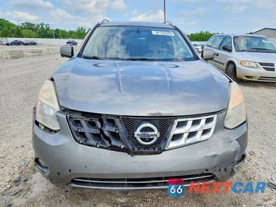 Piąte zdjęcie samochodu w środku: 2012 NISSAN ROGUE S VIN:JN8AS5MTXCW252215 - miniatura