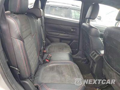 Zdjęcie 11 z 14 samochodu: 2020 MITSUBISHI OUTLANDER SE VIN:JA4AZ3A30LZ030873 - miniatura
