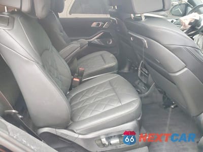 Zdjęcie 11 z 13 samochodu: 2026 BMW X7 XDRIVE40I VIN:5UX23EM00T9410061 - miniatura