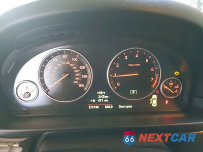 Zdjęcie 9 z 12 samochodu: 2012 BMW 528 I VIN:WBAXG5C56CDX03787 - miniatura