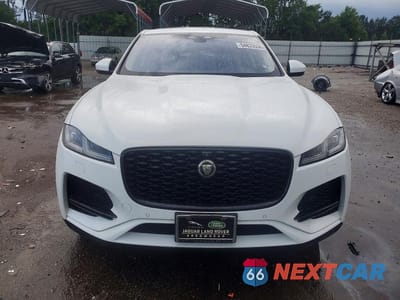 Piąte zdjęcie samochodu w środku: 2021 JAGUAR F-PACE S VIN:SADCJ2EXXMA668176 - miniatura