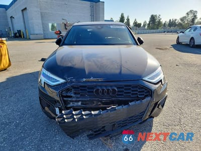 Piąte zdjęcie samochodu w środku: 2023 AUDI A3 PREMIUM VIN:WAUAUDGY4PA047710 - miniatura