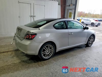 Trzecie zdjęcie samochodu z tyłu: 2009 SCION TC BASE VIN:JTKDE167290294732 - miniatura